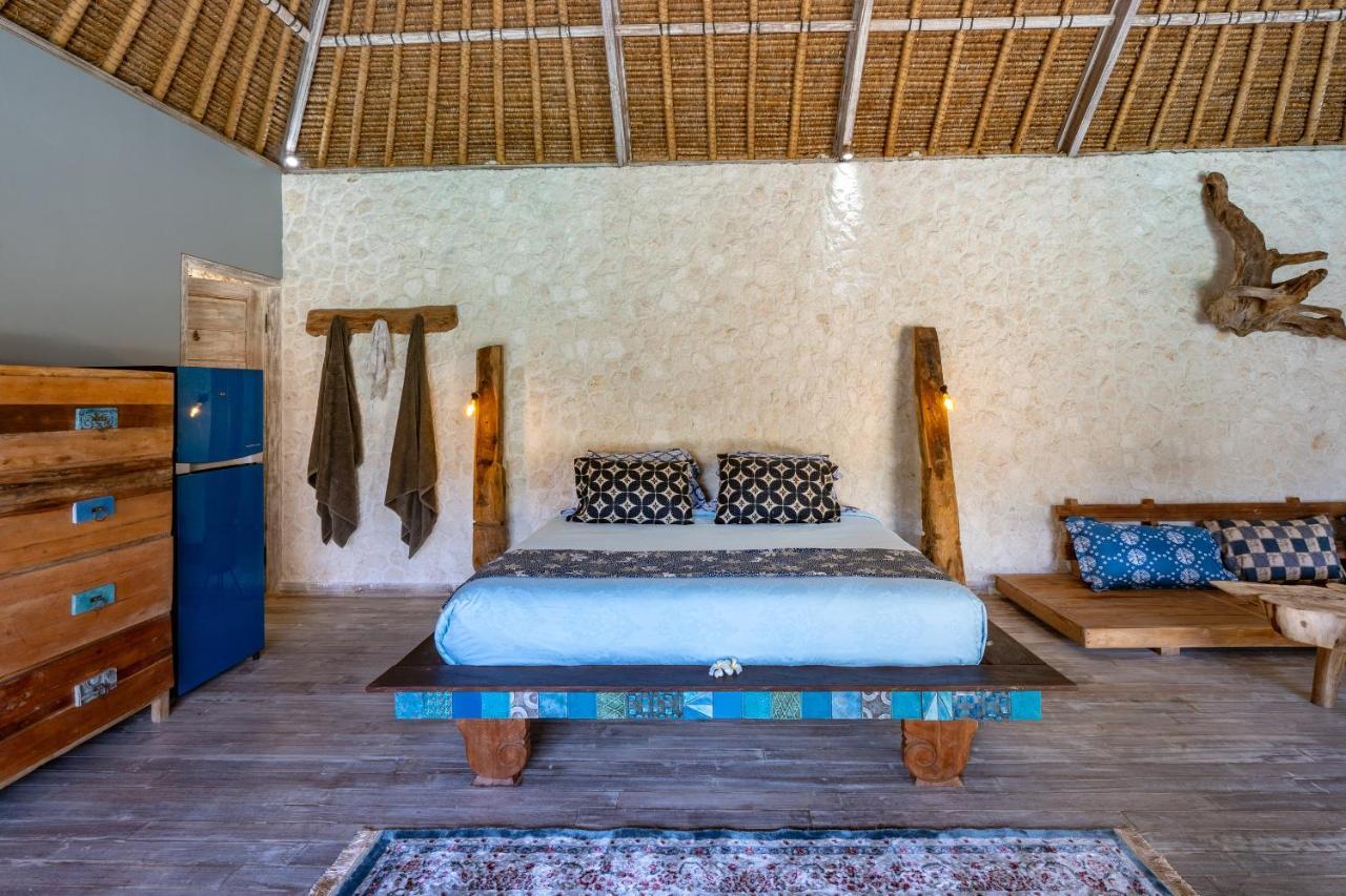 Laguna Biru Lembongan Buitenkant foto