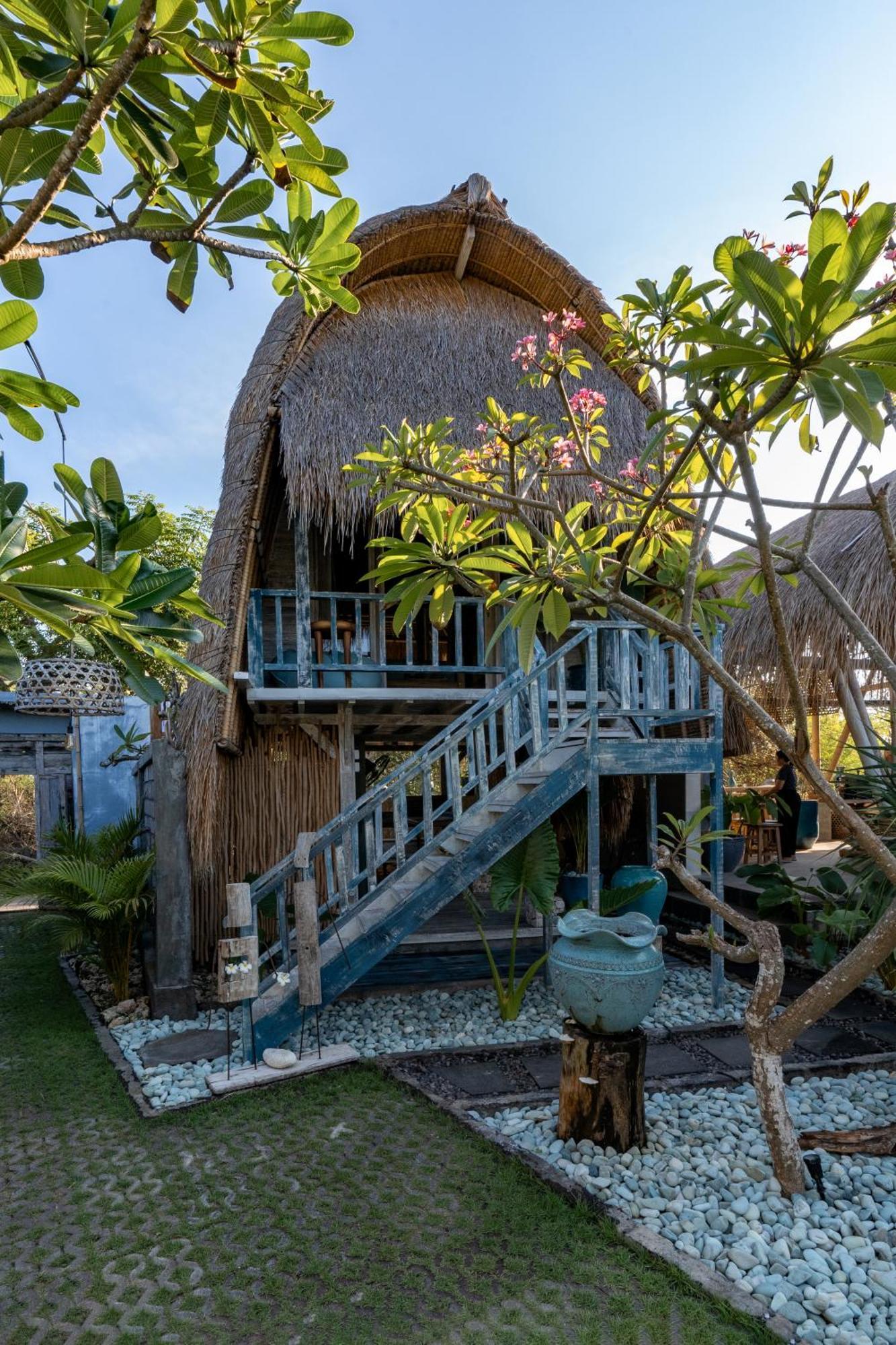 Laguna Biru Lembongan Buitenkant foto